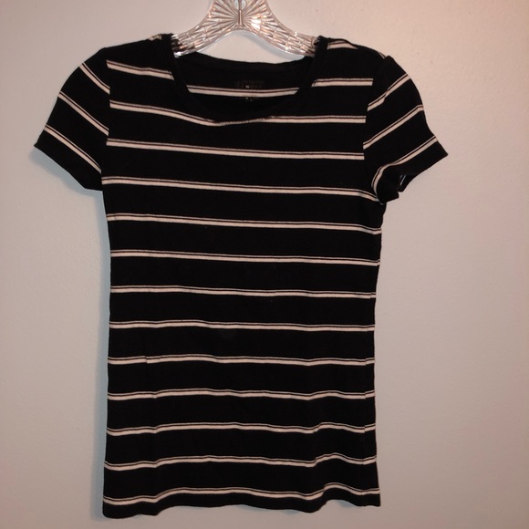 black & white stripped t shirt - Picture 1 of 3